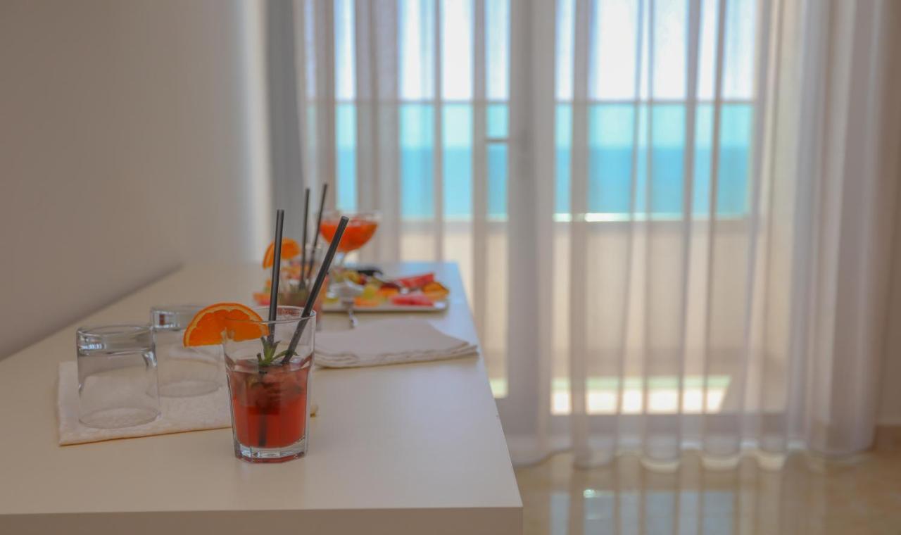 Hotel Vivas Δυρράχιο Εξωτερικό φωτογραφία