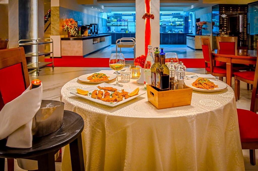 Hotel Vivas Δυρράχιο Εξωτερικό φωτογραφία