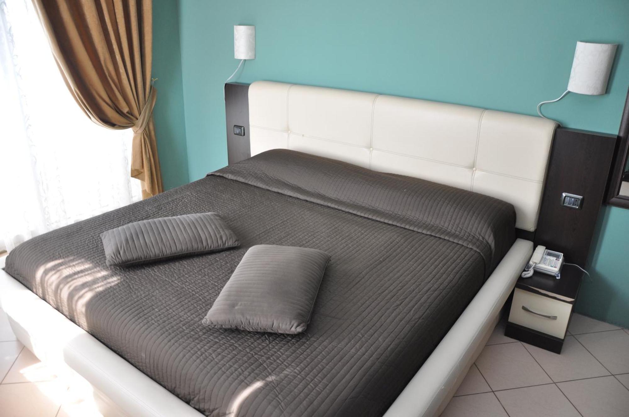 Hotel Vivas Δυρράχιο Εξωτερικό φωτογραφία